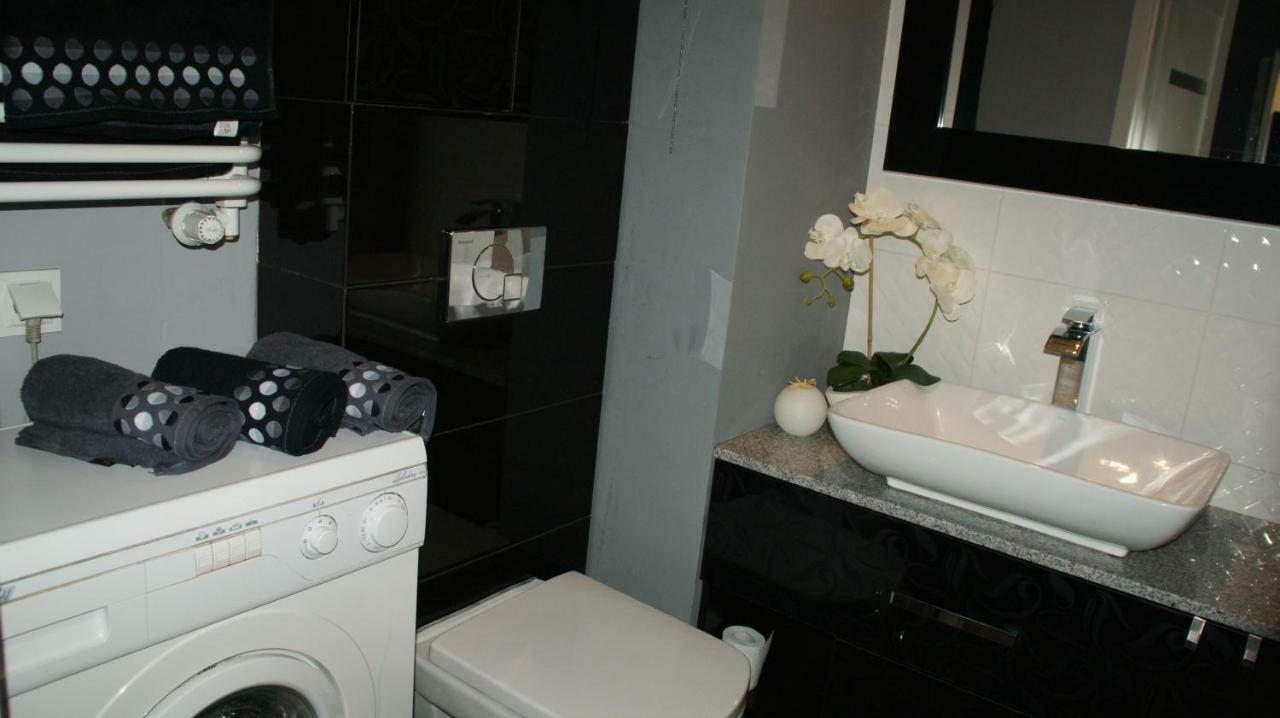 Apartament Glamour 24H Білосток Екстер'єр фото