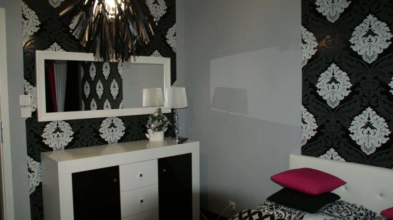 Apartament Glamour 24H Білосток Екстер'єр фото